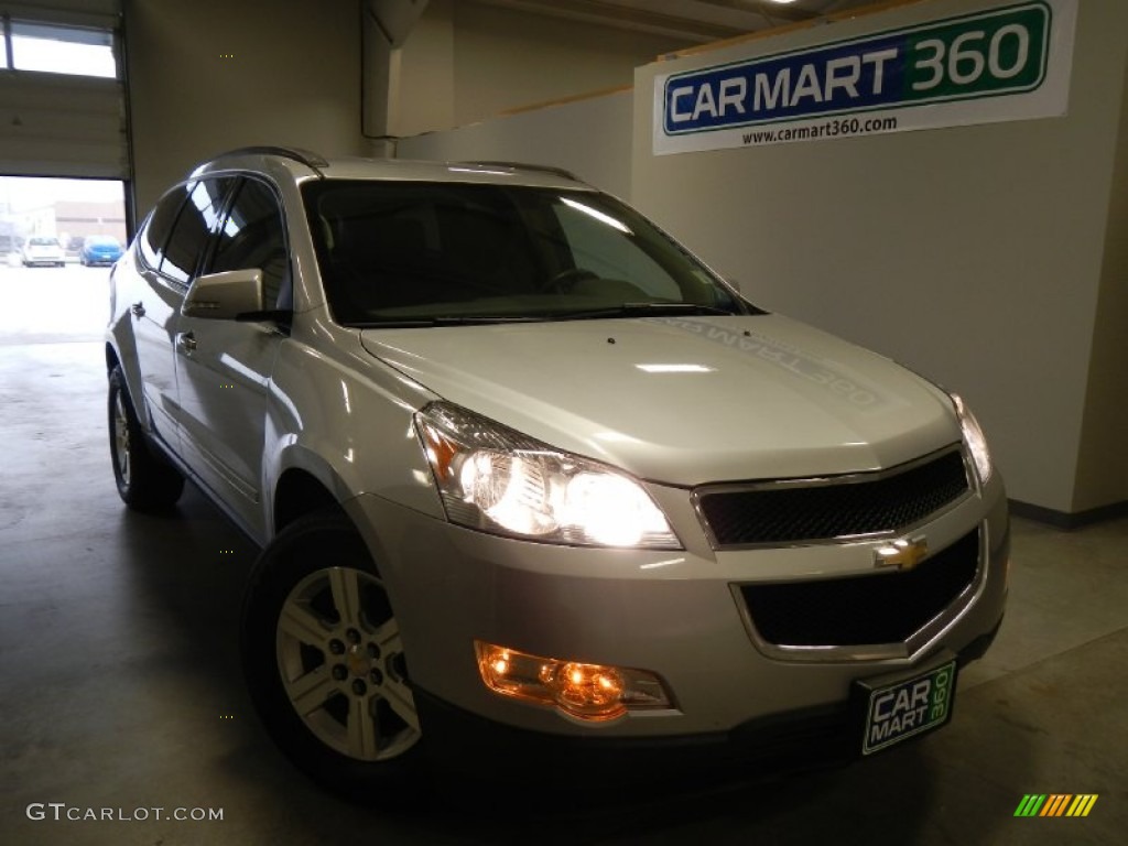 2011 Traverse LT AWD - Silver Ice Metallic / Dark Gray/Light Gray photo #1