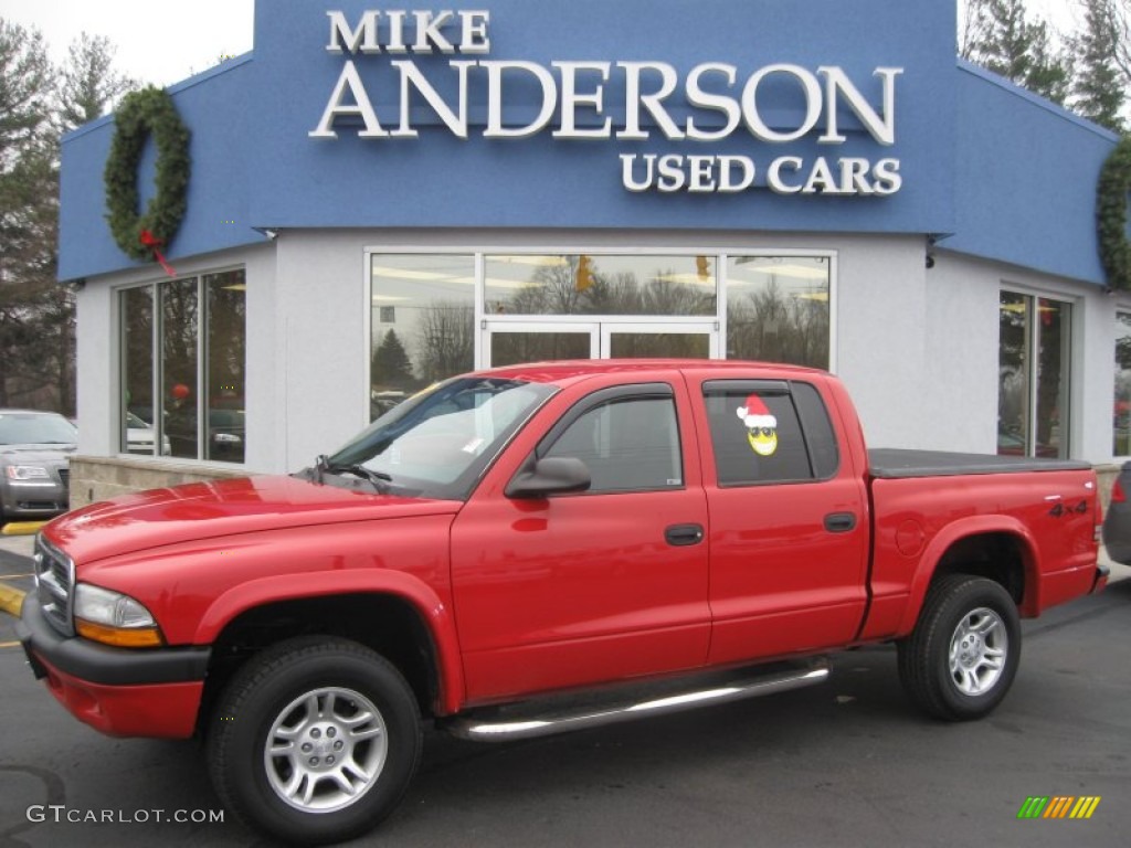 2004 Dakota Sport Quad Cab 4x4 - Flame Red / Dark Slate Gray photo #3