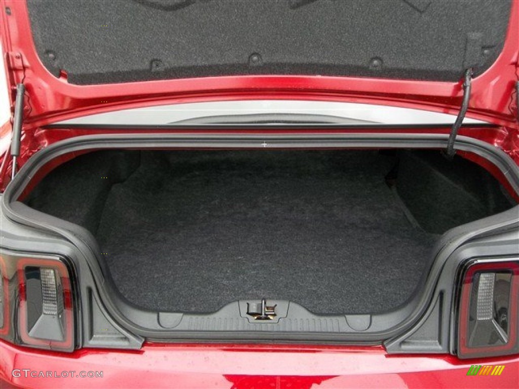 2013 Ford Mustang GT Coupe Trunk Photos