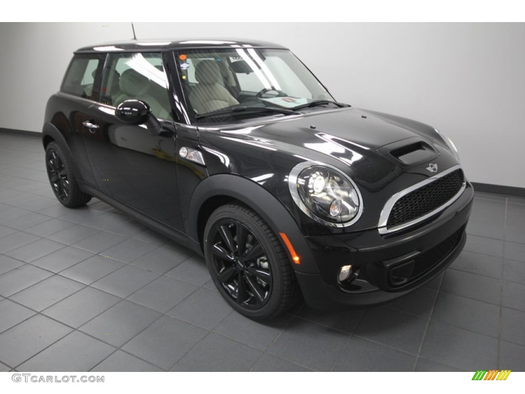 2013 Cooper S Hardtop - Midnight Black Metallic / Carbon Black photo #1