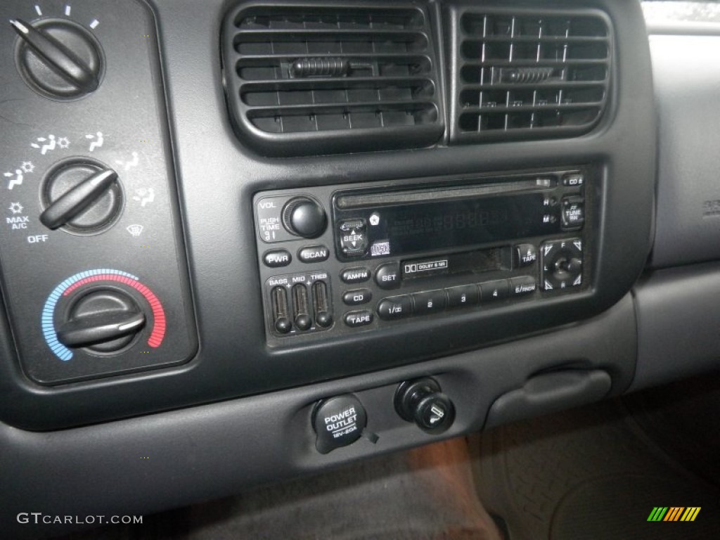 1997 Dakota SLT Extended Cab - Brilliant Blue Metallic / Mist Gray photo #5