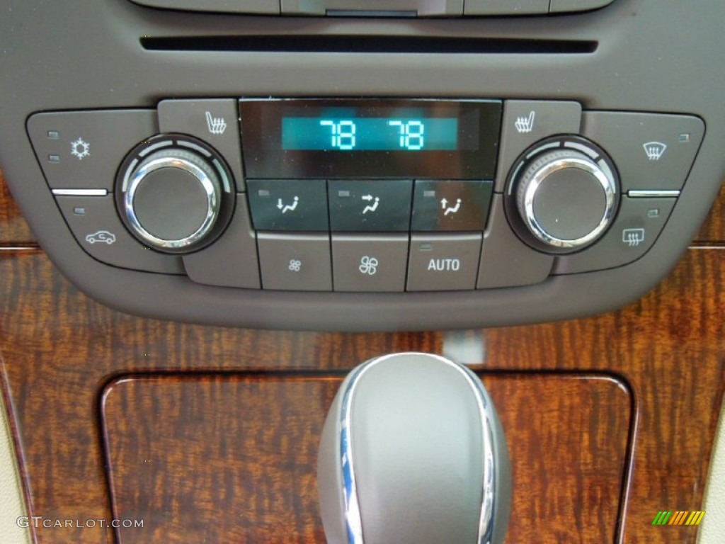 2013 Buick Regal Standard Regal Model Controls Photo #74580443