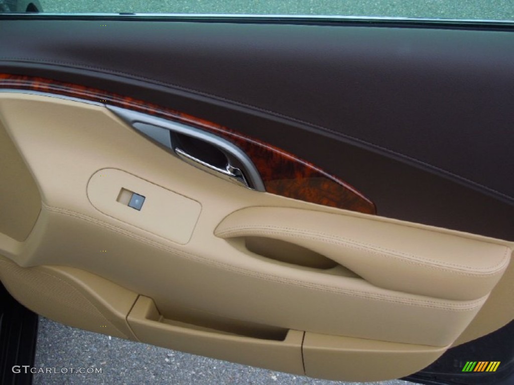 2013 Buick LaCrosse FWD Cashmere Door Panel Photo #74581134