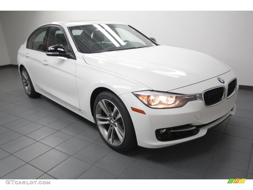 2013 3 Series 328i Sedan - Alpine White / Black photo #1