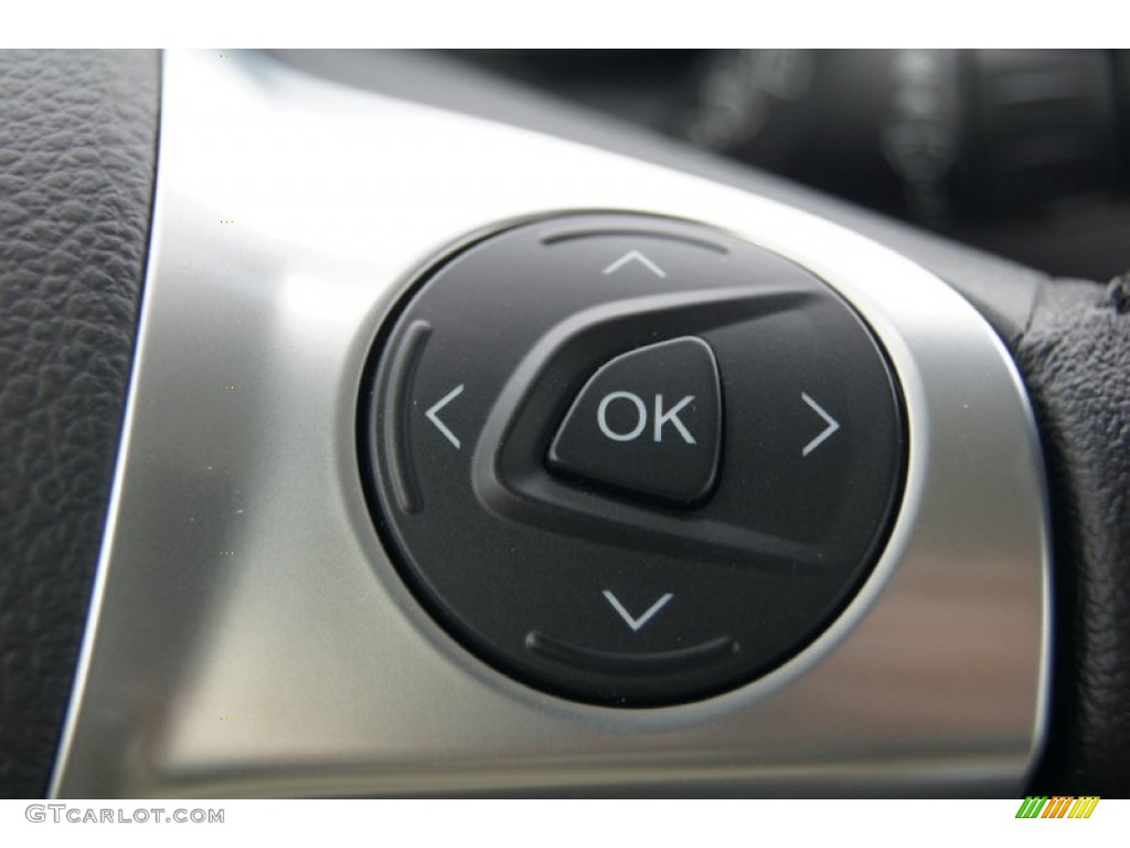 2013 Ford C-Max Hybrid SEL Controls Photo #74582502