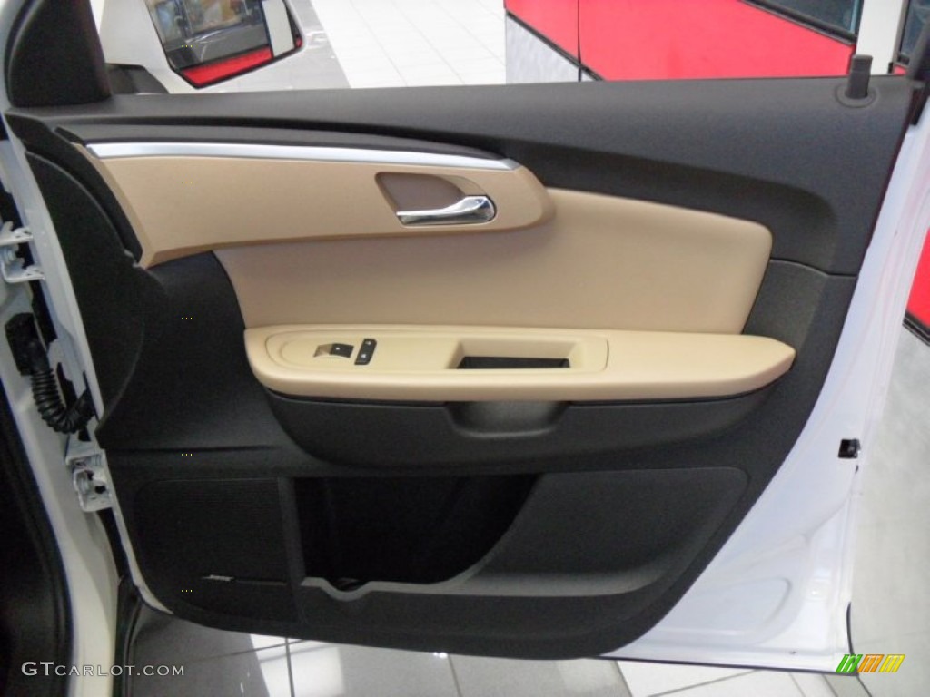 2010 Chevrolet Traverse LTZ AWD Cashmere Door Panel Photo #74583191