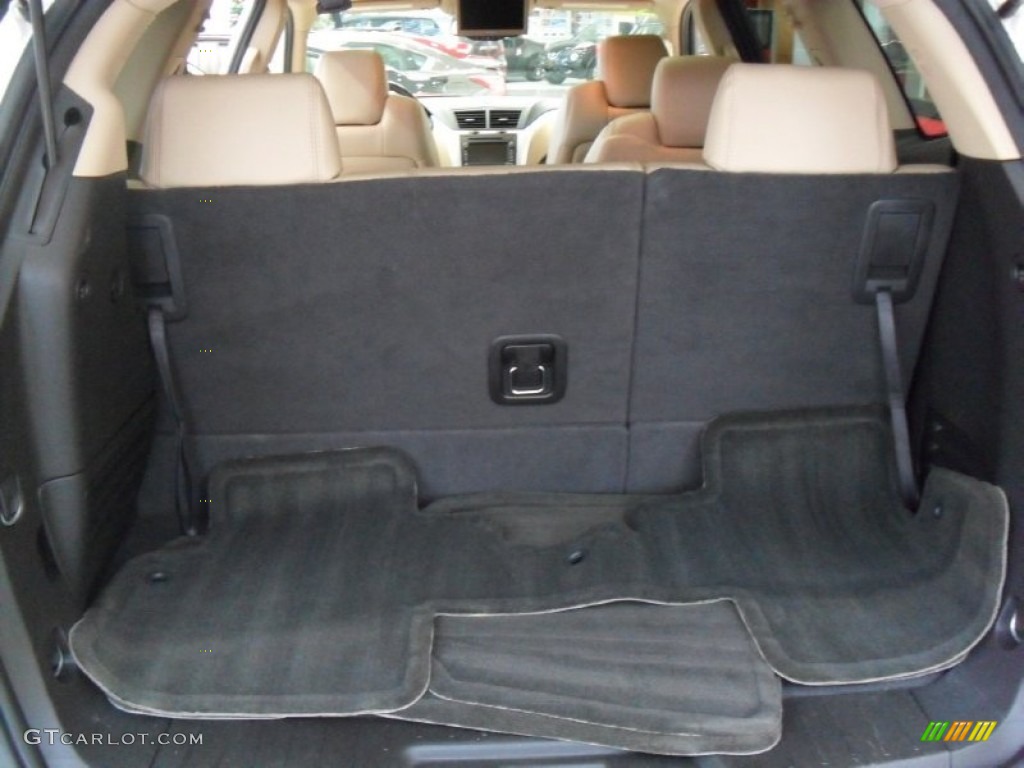 2010 Chevrolet Traverse LTZ AWD Trunk Photo #74583233