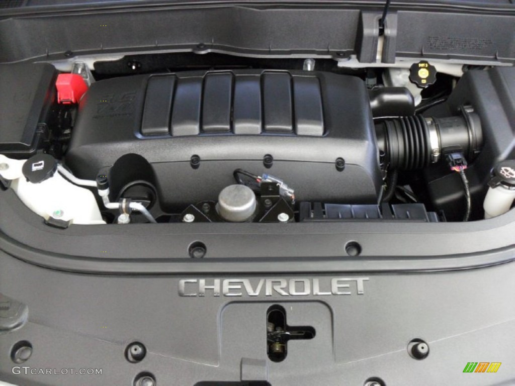 2010 Chevrolet Traverse LTZ AWD Engine Photos