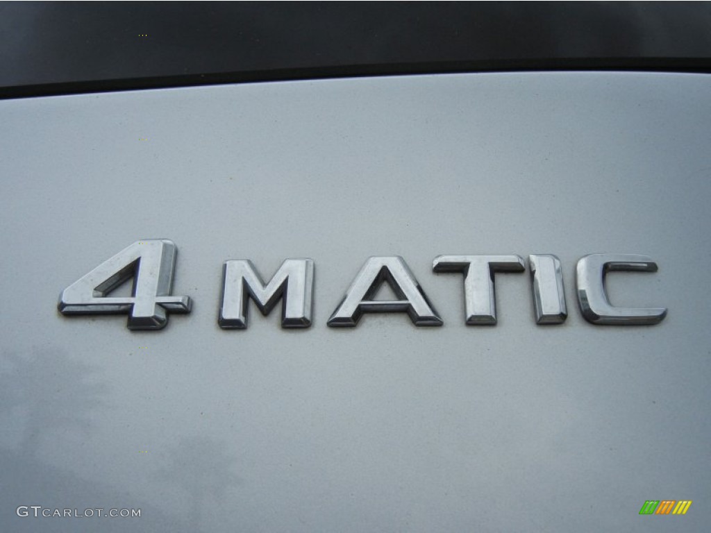 2010 Mercedes-Benz R 350 4Matic Marks and Logos Photo #74587507