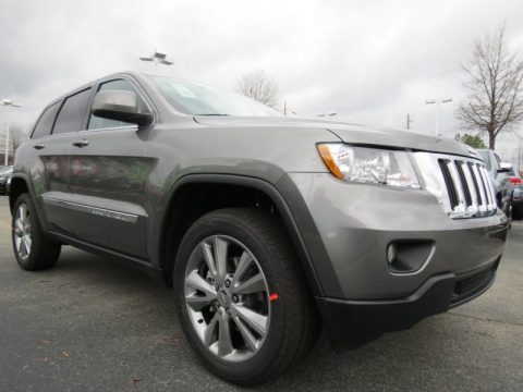 2013 Jeep Grand Cherokee Laredo X Package Data, Info and Specs