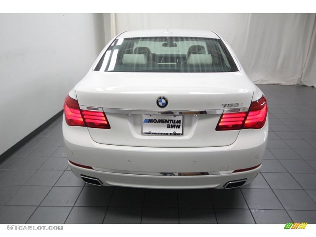 2013 7 Series 750i Sedan - Alpine White / Ivory White/Black photo #9