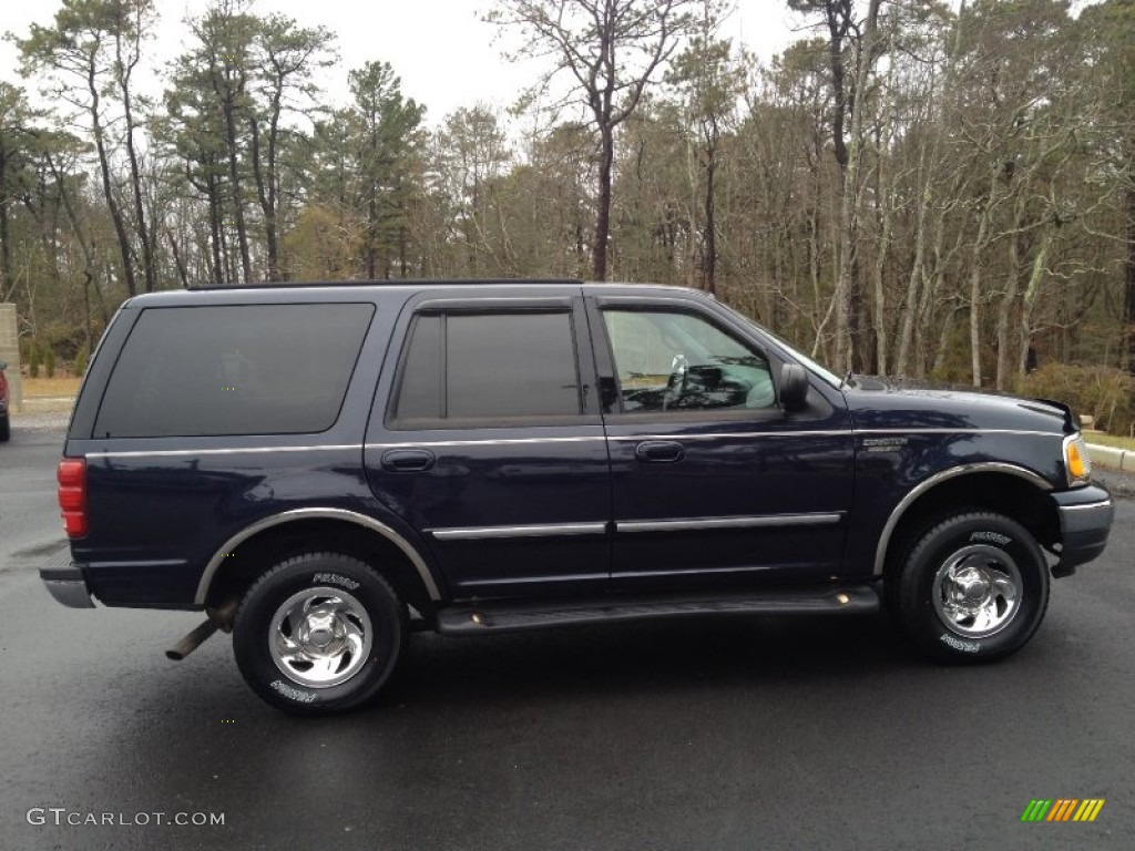 Deep Wedgewood Blue Metallic 2001 Ford Expedition XLT 4x4 Exterior Photo #74589266