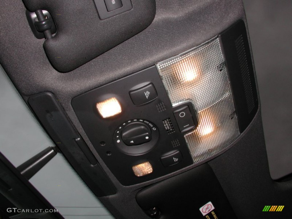 2004 S4 4.2 quattro Sedan - Light Silver Metallic / Black photo #127