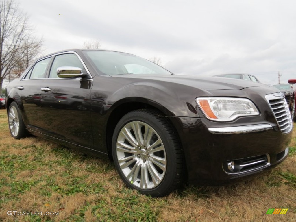 2013 300 C - Luxury Brown Pearl / Dark Frost Beige/Light Frost Beige photo #4