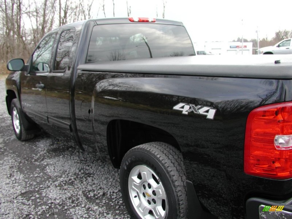 2009 Silverado 1500 LT Extended Cab 4x4 - Black Granite Metallic / Light Titanium photo #45