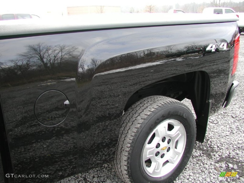 2009 Silverado 1500 LT Extended Cab 4x4 - Black Granite Metallic / Light Titanium photo #46