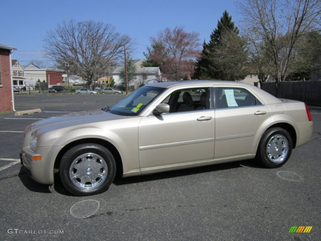 Linen Gold Metallic Chrysler 300