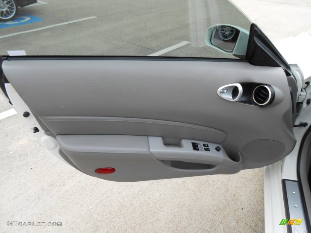 2007 Nissan 350Z Touring Roadster Frost Door Panel Photo #74592749