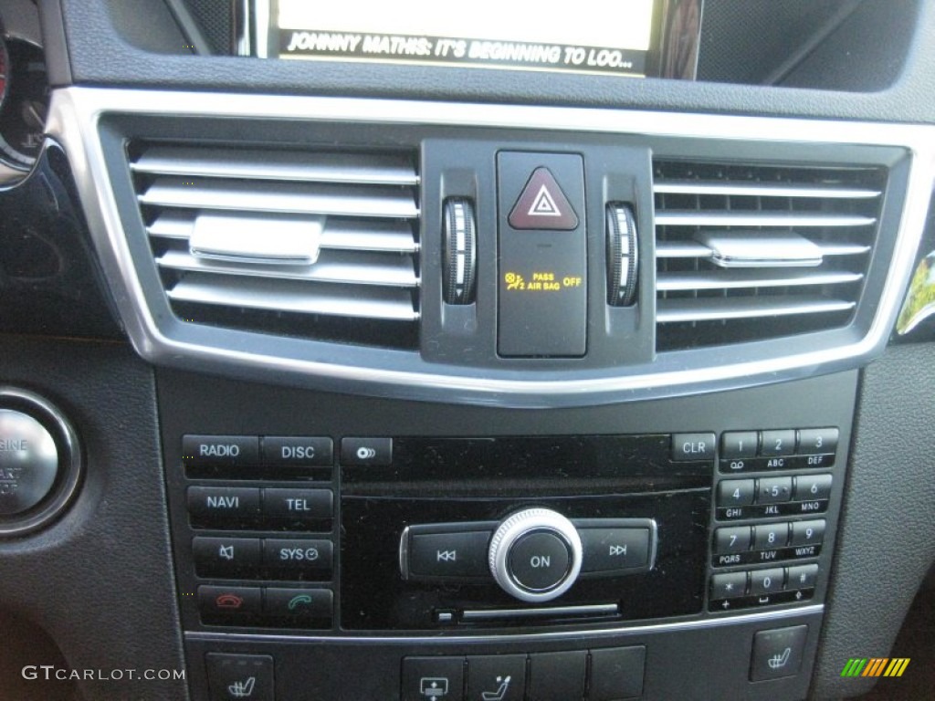 2011 Mercedes-Benz E 350 Sedan Controls Photo #74594897