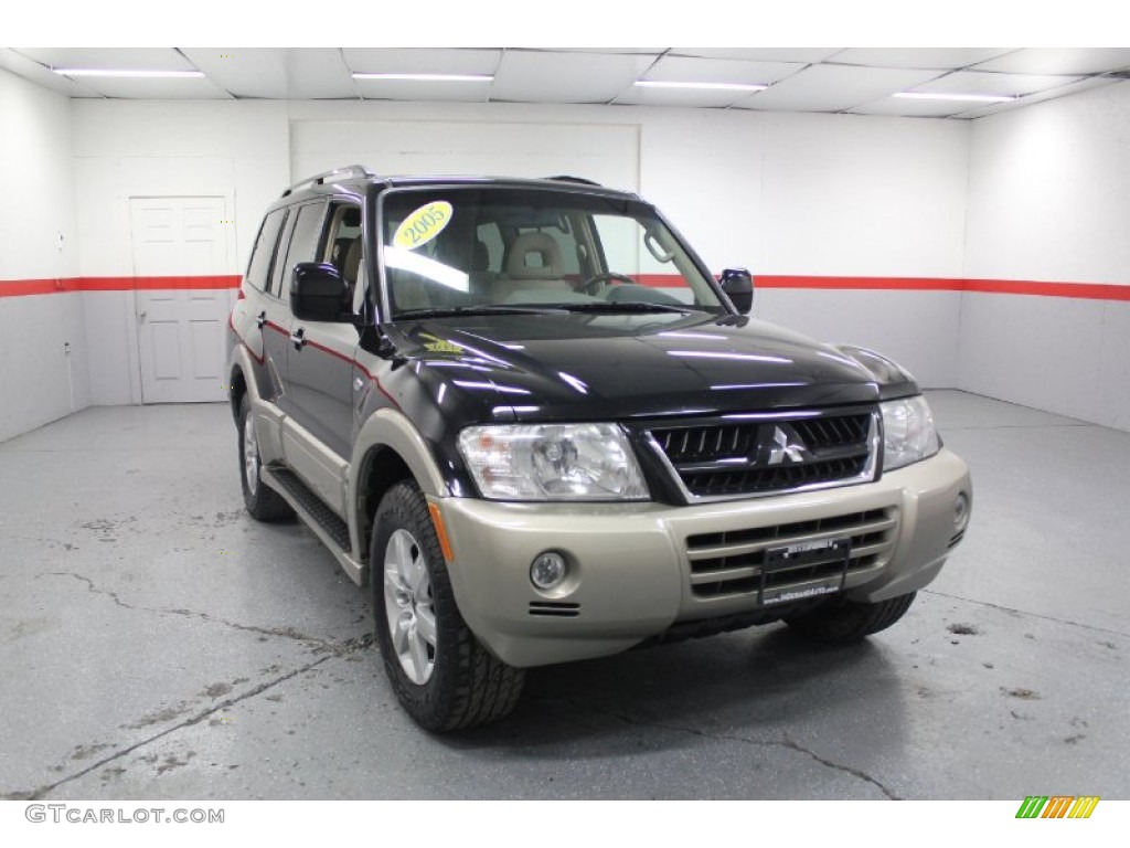2005 Montero Limited 4x4 - Midnight Black / Tan photo #2