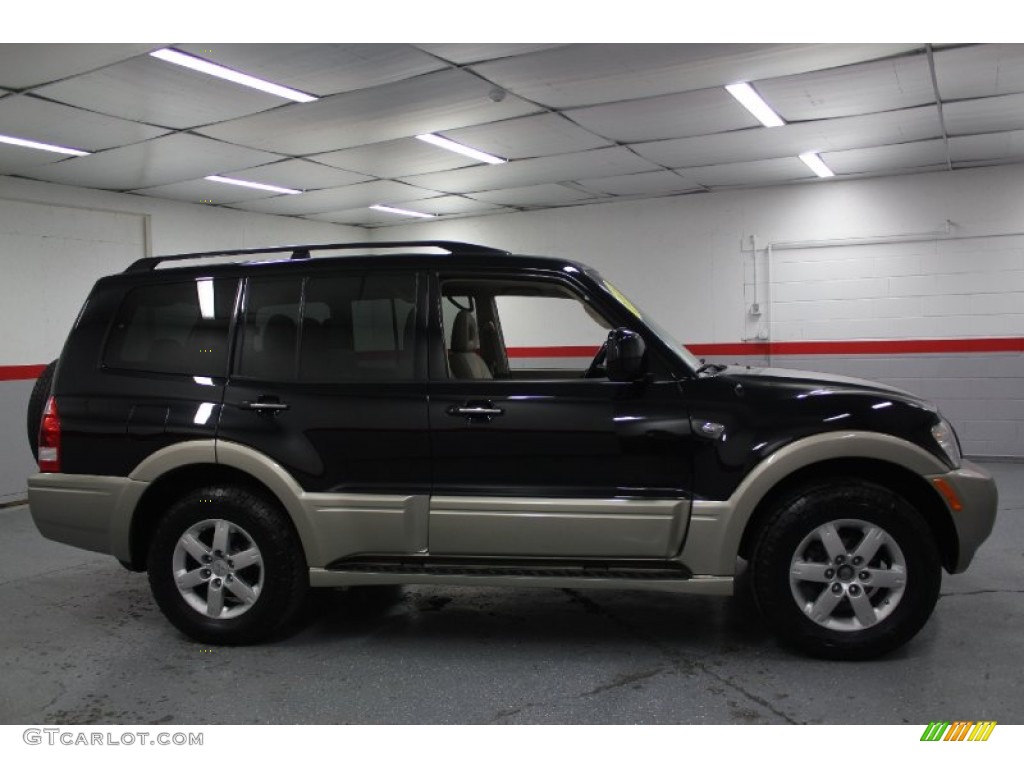 2005 Montero Limited 4x4 - Midnight Black / Tan photo #15