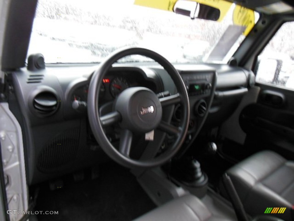 2009 Wrangler X 4x4 - Bright Silver Metallic / Dark Slate Gray/Medium Slate Gray photo #10