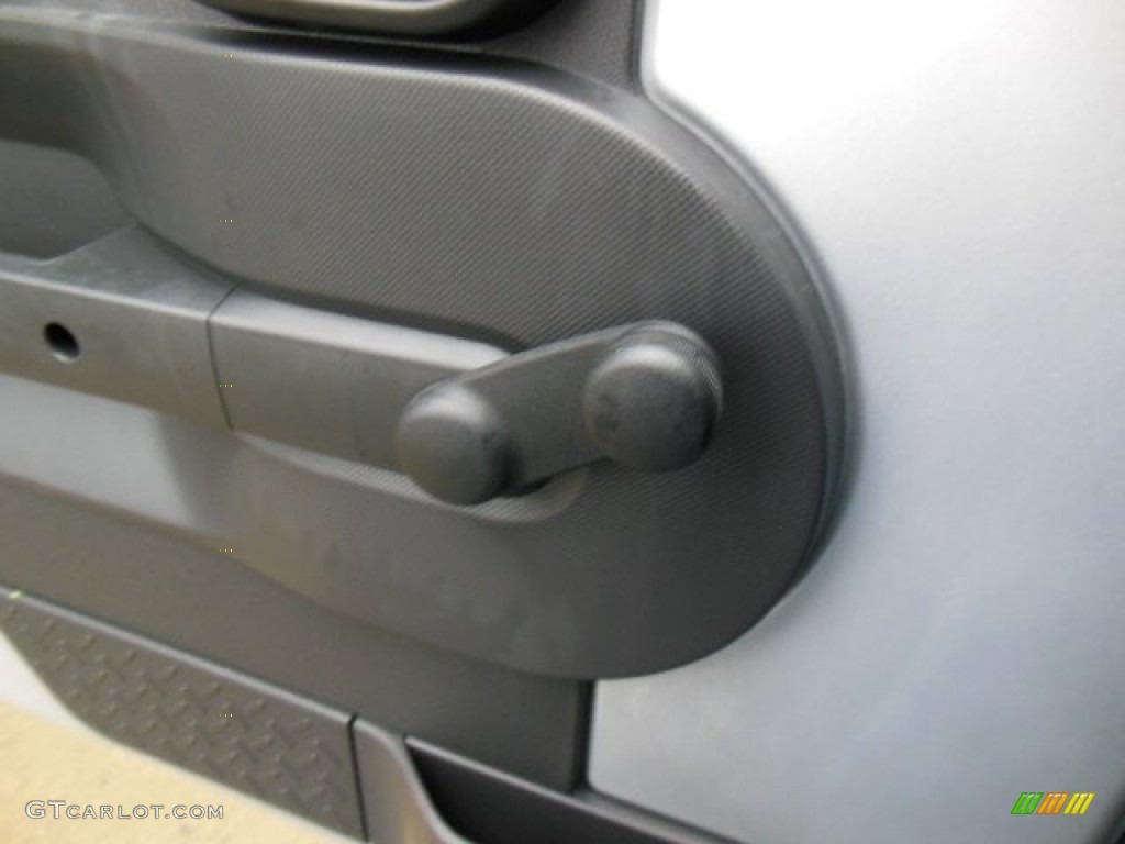 2009 Wrangler X 4x4 - Bright Silver Metallic / Dark Slate Gray/Medium Slate Gray photo #18