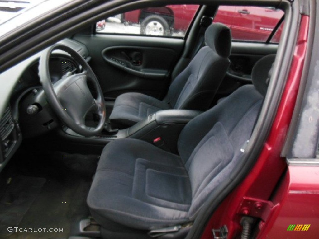1998 Achieva SL - Medium Red Metallic / Graphite photo #11