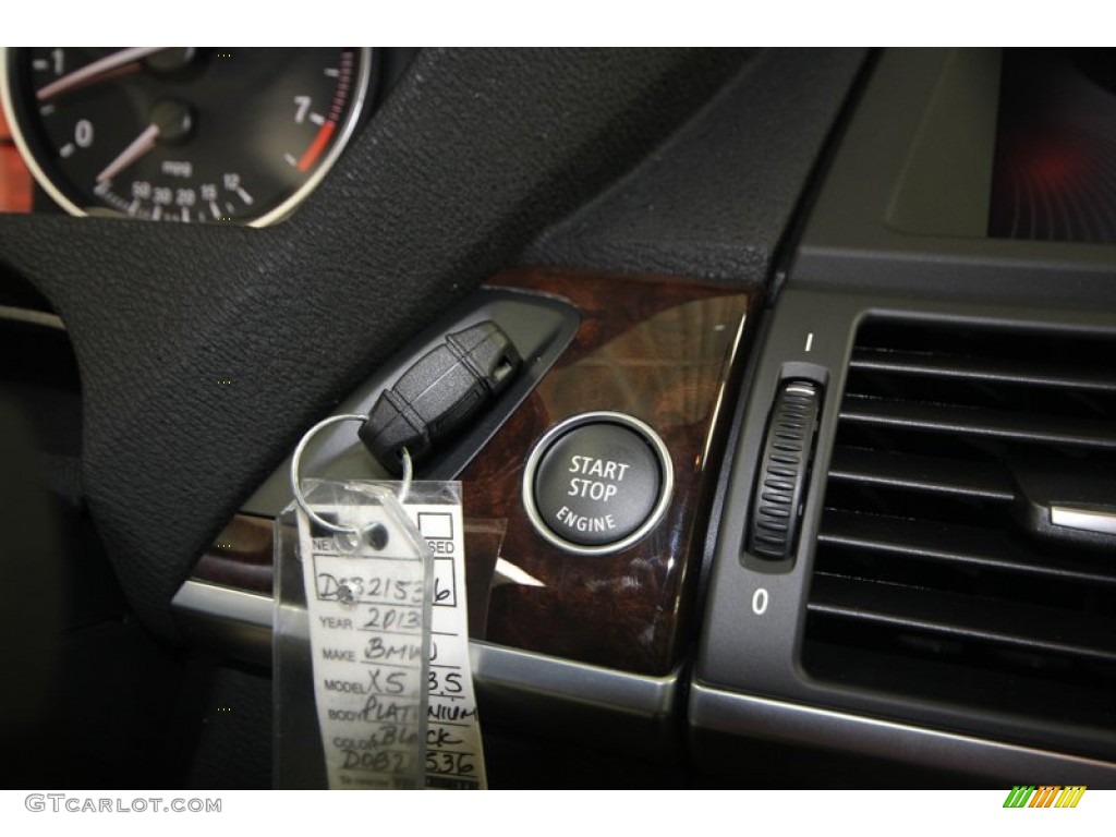 2013 X5 xDrive 35i Premium - Platinum Gray Metallic / Black photo #19