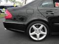 Black - E 350 Sedan Photo No. 23