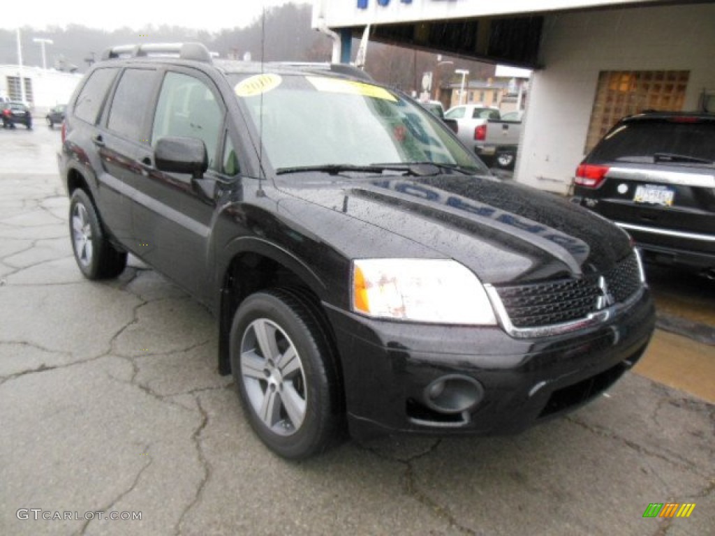 2010 Mitsubishi Endeavor SE AWD Exterior Photos