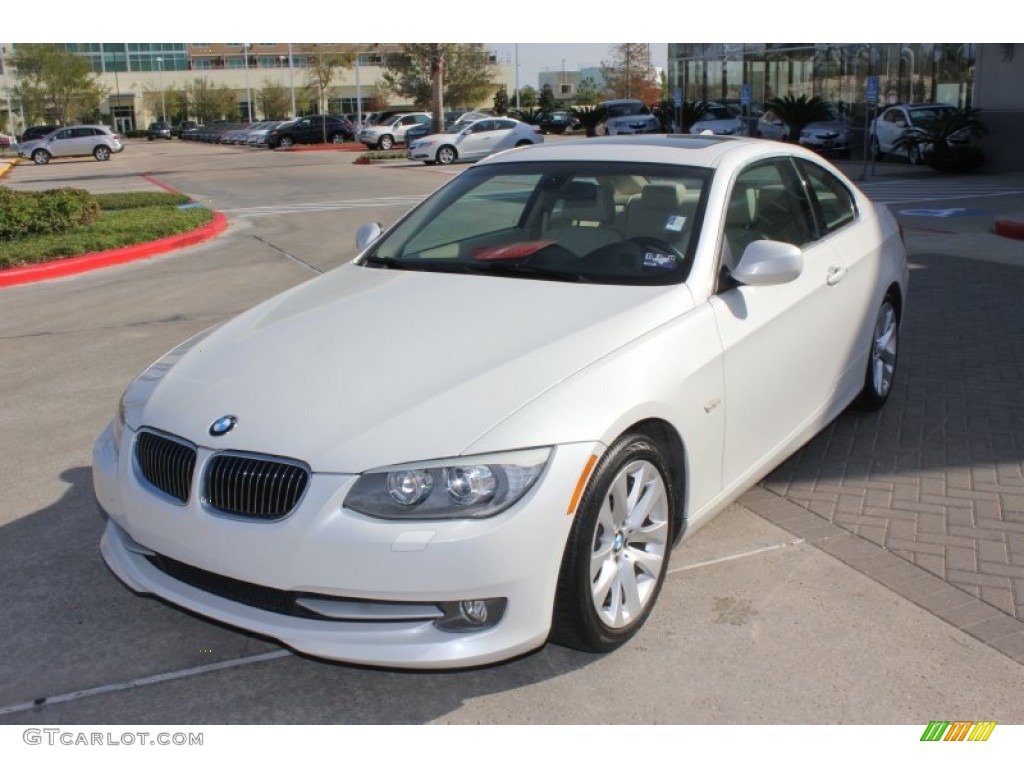 2011 3 Series 328i Coupe - Mineral White Metallic / Oyster/Black Dakota Leather photo #2