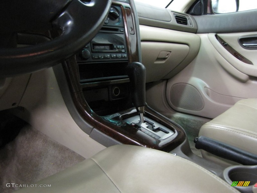 2001 Outback Limited Wagon - Winestone Red Pearl / Beige photo #25