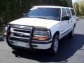 Summit White - S10 LS Crew Cab 4x4 Photo No. 3
