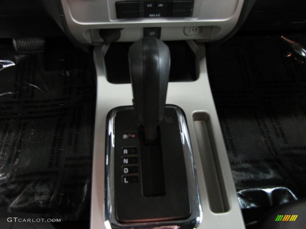 2011 Escape XLT 4WD - Sangria Red Metallic / Charcoal Black photo #25
