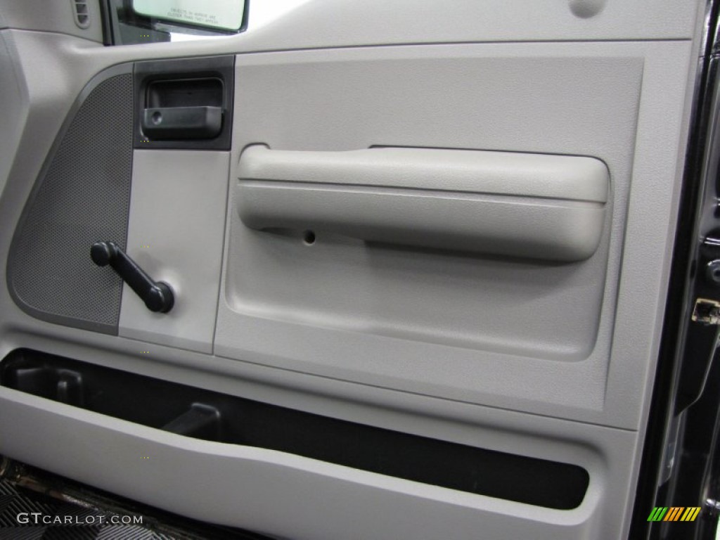 2004 F150 STX SuperCab 4x4 - Black / Dark Flint photo #17