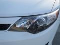 Super White - Camry SE Photo No. 8
