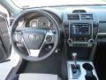 Super White - Camry SE Photo No. 24