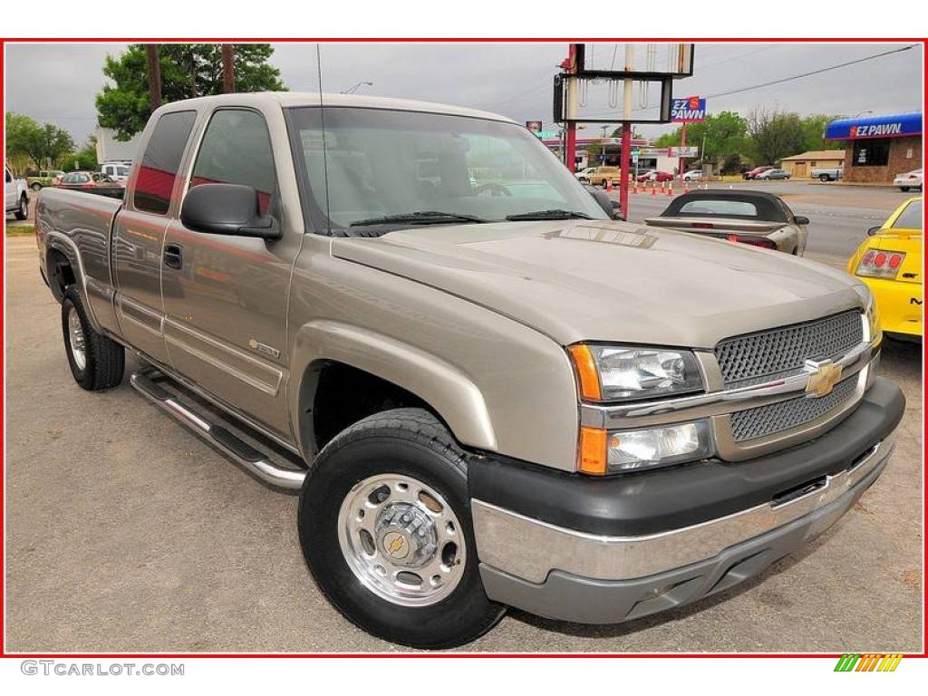 2003 Silverado 2500HD LS Extended Cab 4x4 - Light Pewter Metallic / Dark Charcoal photo #10