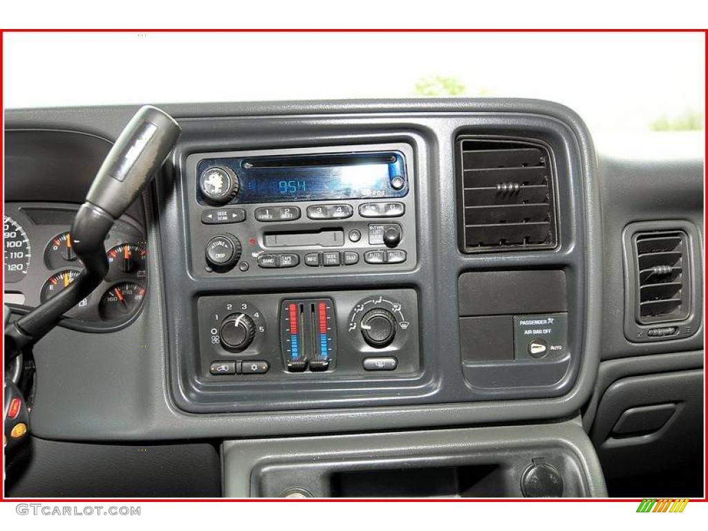 2003 Silverado 2500HD LS Extended Cab 4x4 - Light Pewter Metallic / Dark Charcoal photo #32