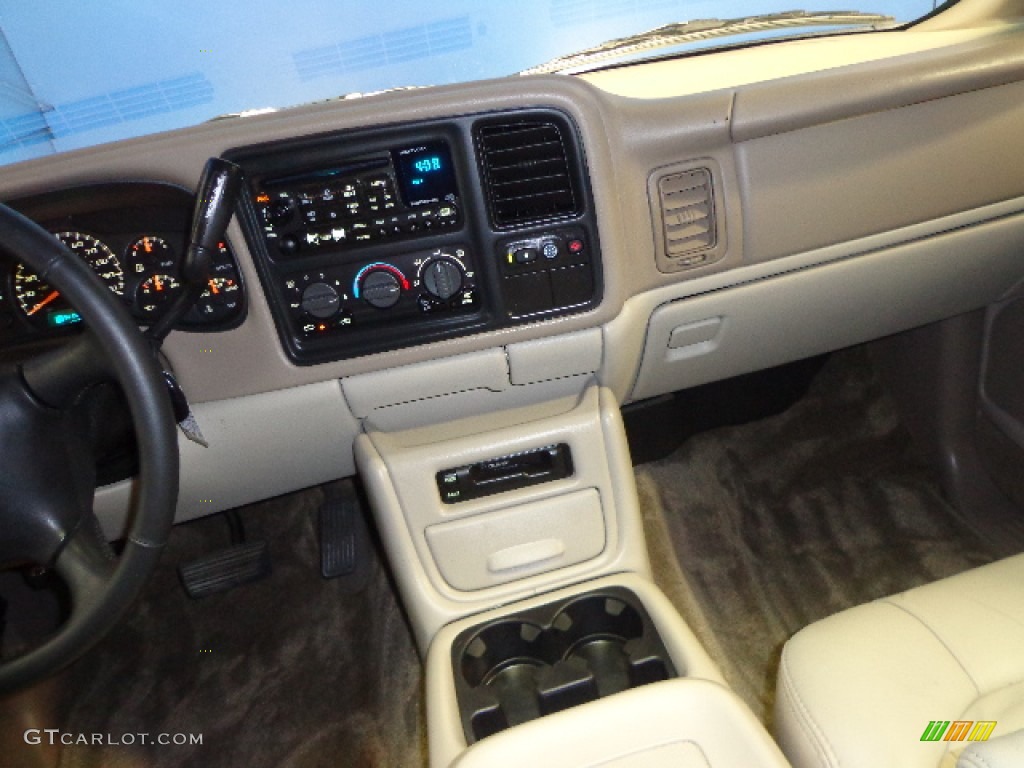 2002 Tahoe Z71 4x4 - Summit White / Tan/Neutral photo #18