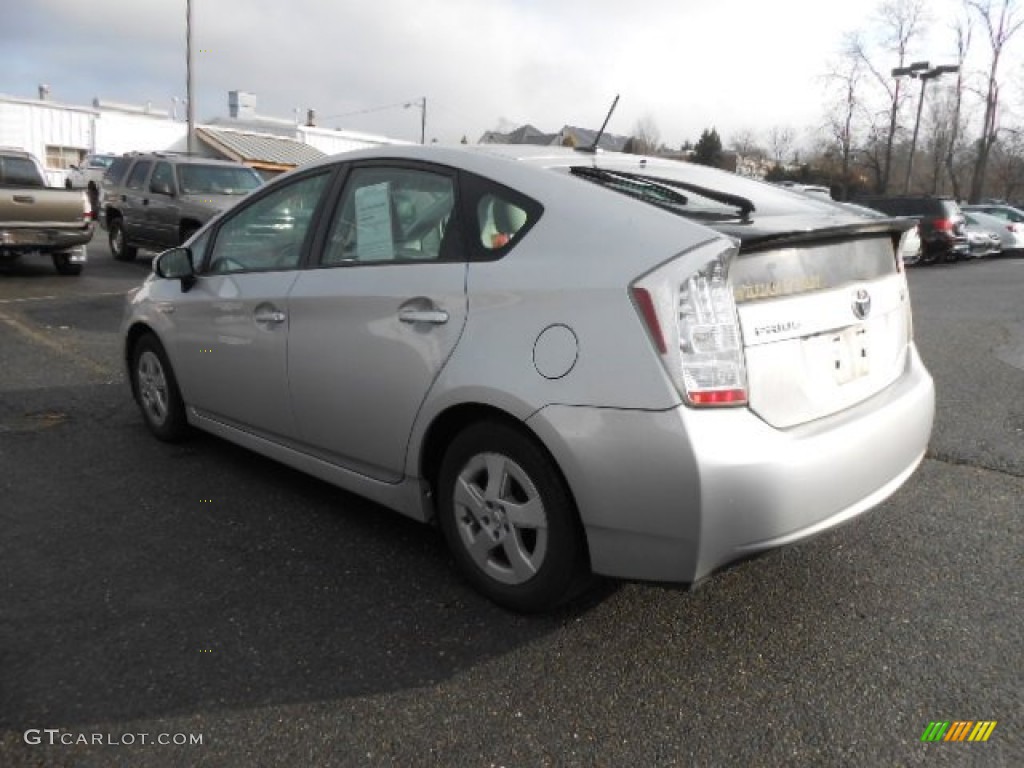 2010 Prius Hybrid IV - Classic Silver Metallic / Misty Gray photo #4