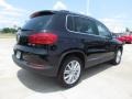 Deep Black Metallic - Tiguan SE Photo No. 2