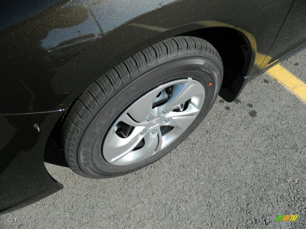 2013 Honda Civic LX Sedan Wheel Photo #74612150
