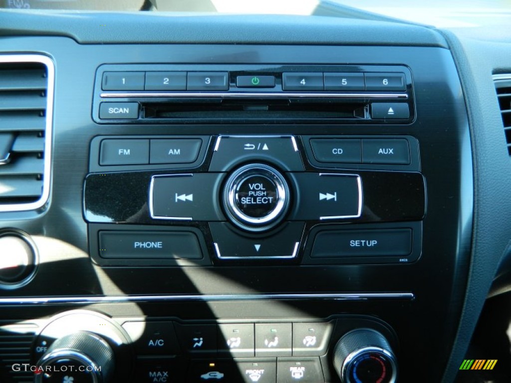 2013 Honda Civic LX Sedan Controls Photo #74612297