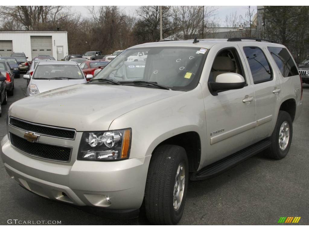 2007 Tahoe LT 4x4 - Gold Mist Metallic / Light Cashmere/Ebony photo #1