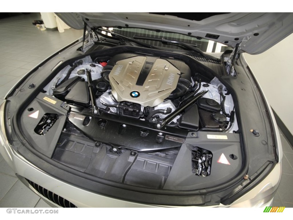 2010 BMW 7 Series 750Li Sedan 4.4 Liter DFI Twin-Turbocharged DOHC 32-Valve VVT V8 Engine Photo #74613074