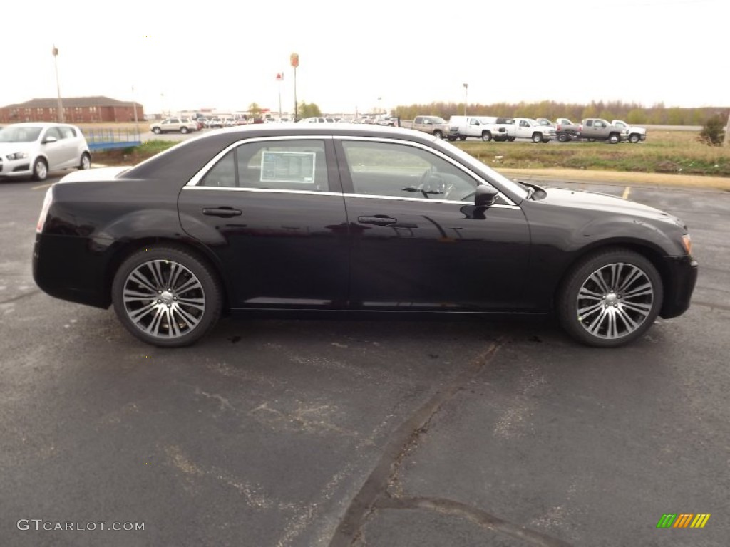 Gloss Black 2013 Chrysler 300 S V8 Exterior Photo #74614703