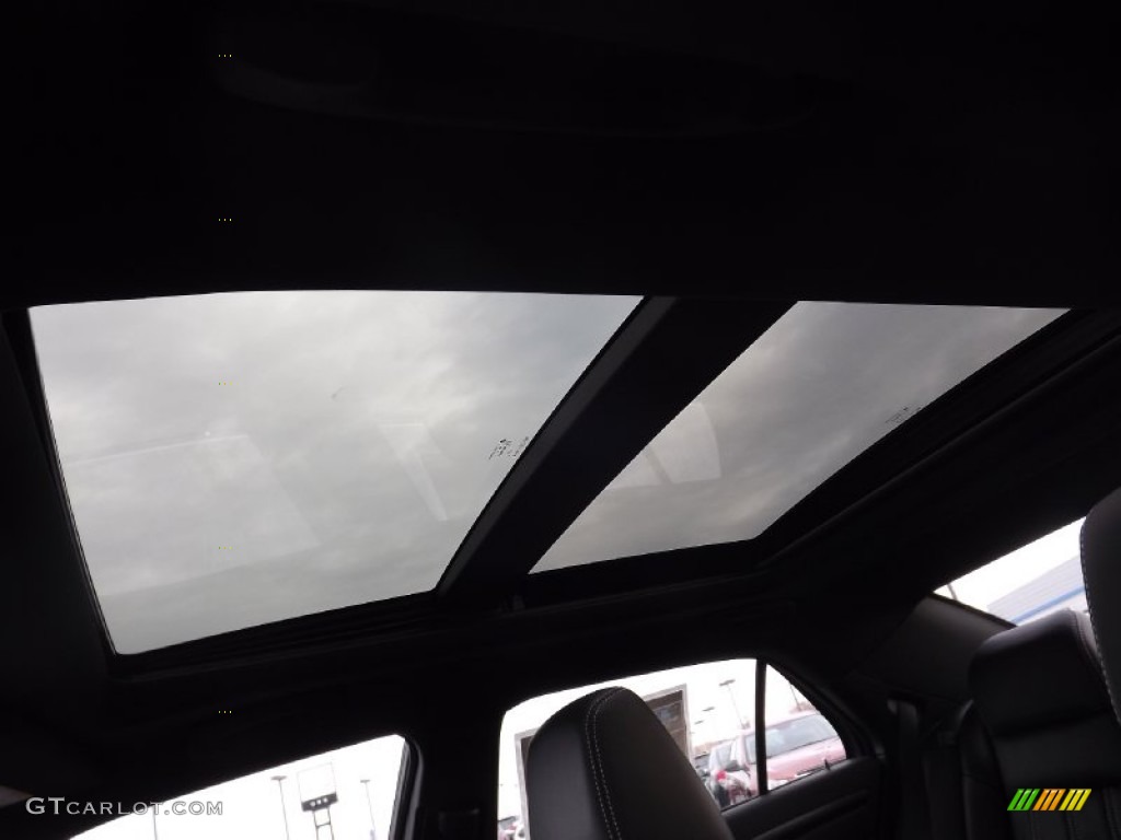 2013 Chrysler 300 S V8 Sunroof Photo #74614844