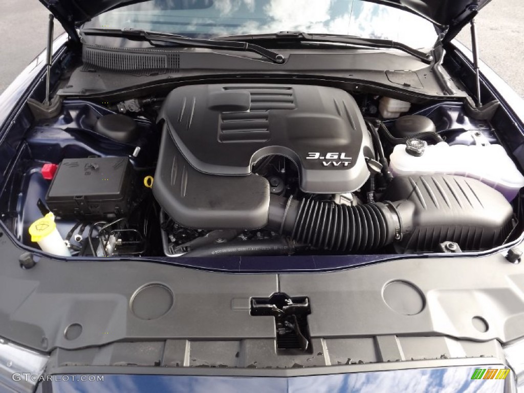 2013 Dodge Charger SE 3.6 Liter DOHC 24-Valve VVT Pentastar V6 Engine Photo #74615786